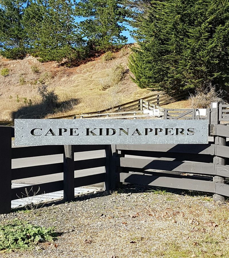  Tür zu den Cape Kidnappers mit einem schönen Schild</em>